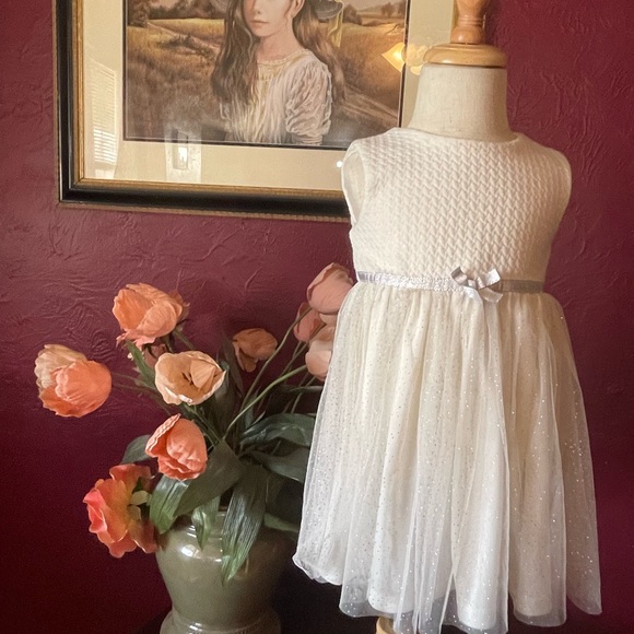 Brand: Nannette, 2t white with silver spring/summer dress with long sleeve coat - Picture 8 of 14